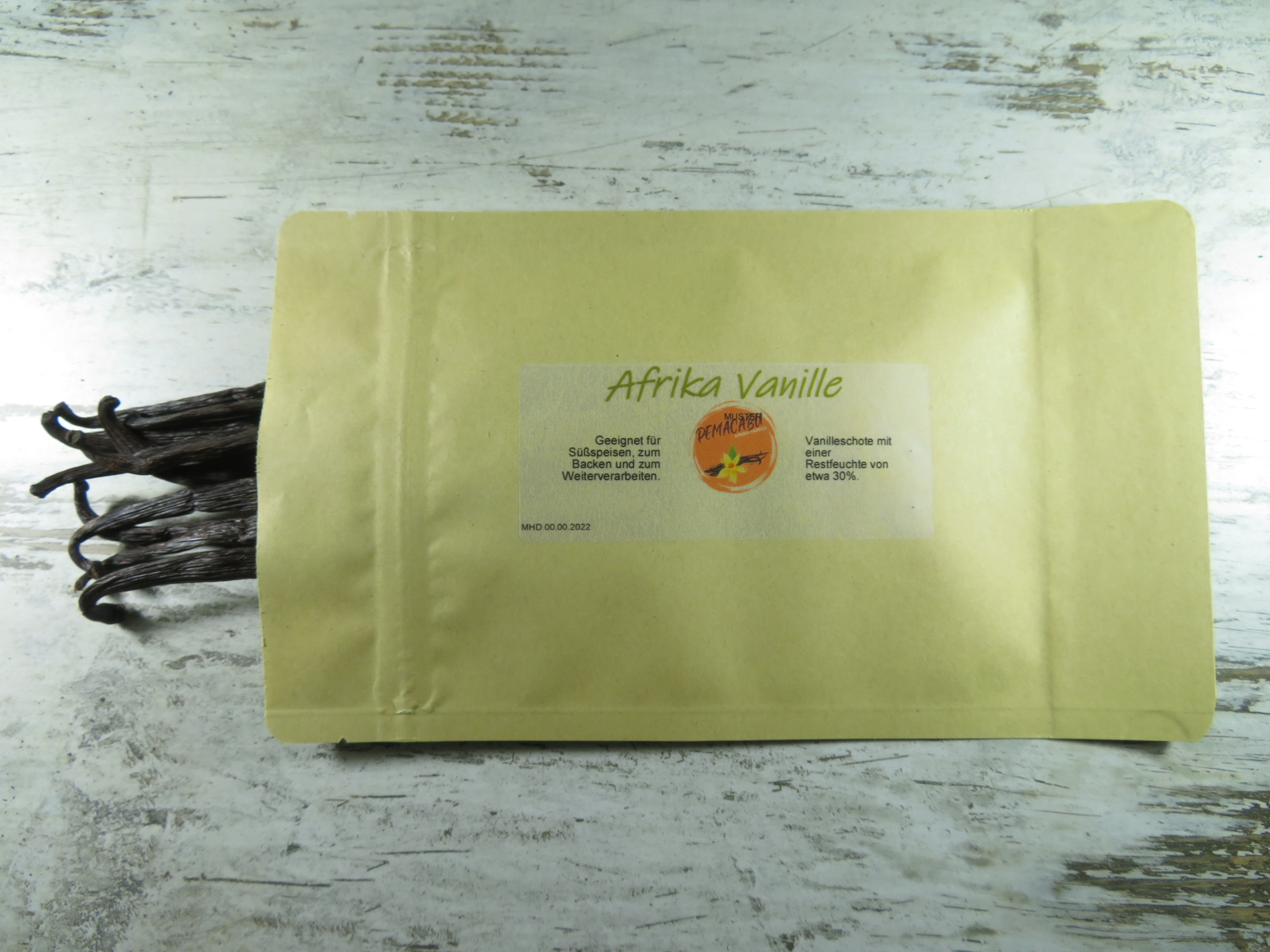 10 Afrika Vanilleschoten, je 18 cm lang, im Standbodenbeutel
